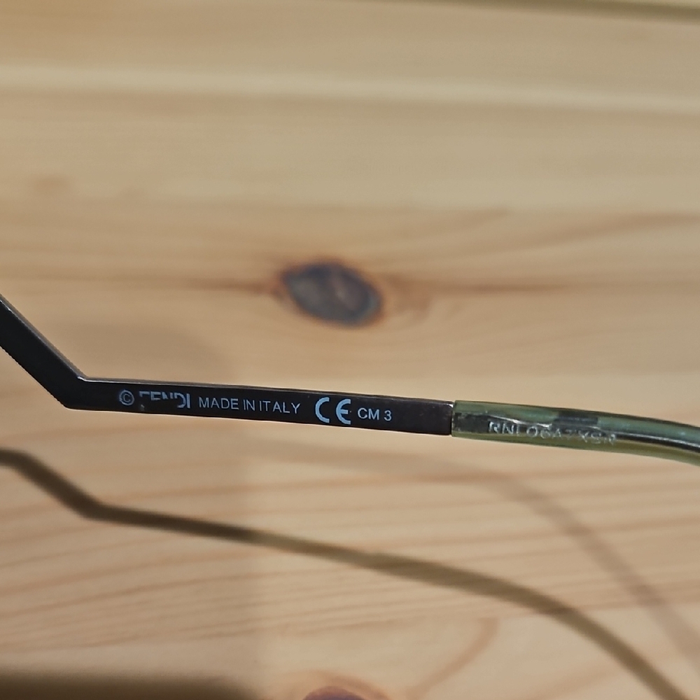 Fendi Paradeyes FF0137S Sunglasses Pink Green Cat Eye Geometric Made In Italy - Picture 11 of 11
